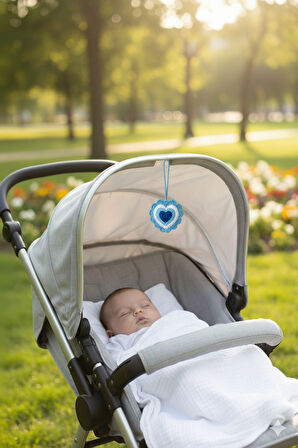 Bebek Amigurumi % 100 El Örgüsü Beşik ve Puset Nazar Boncuğu