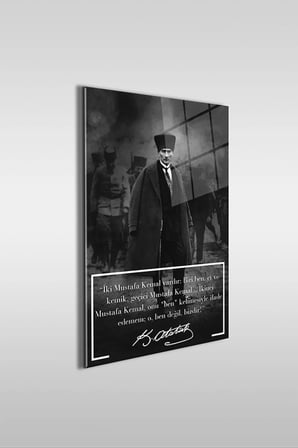 Atatürk Özel Tasarım 5 Siyah Beyaz Dikey Cam Tablo