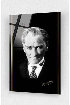 Mustafa Kemal Atatürk Siyah Beyaz Üniformalı Cam Tablo 10 Kasım Atatürk Tablo Ofis Dekor