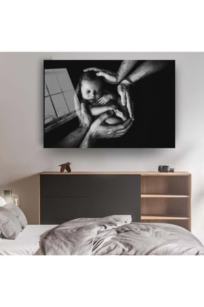 Ellerdeki Bebek Cam Tablo,bebek Tabloları, Çocuk Odası Tablo,duvar Dekor,büyük Tablo,cam Duvar Tablo