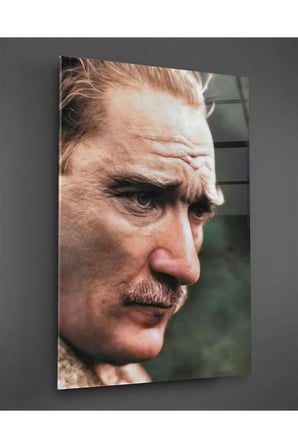 Renkli Atatürk Portresi Cam Tablo