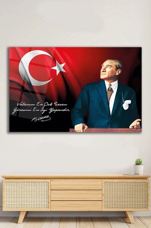 Atatürk ve Türk Bayrağı Vatanını En Çok Seven Görevini En İyi Yapandır Yüksek Çözünürlüklü Cam Tablo