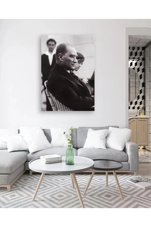 Siyah Beyaz Atatürk Dikey Cam Tablo