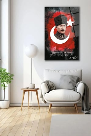 Atatürk ve Vatanını En Çok Seven Görevini En İyi Yapandır Yüksek Çözünürlüklü Dikey Cam Tablo