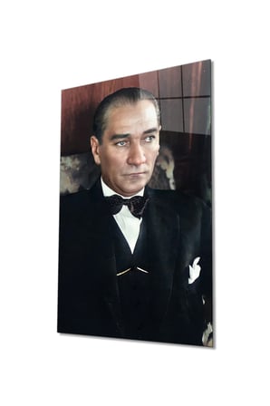 Takım Elbiseli Atatürk Portresi Cam Tablo, Darbelere Dayanıklı Kırılmaz Temperli