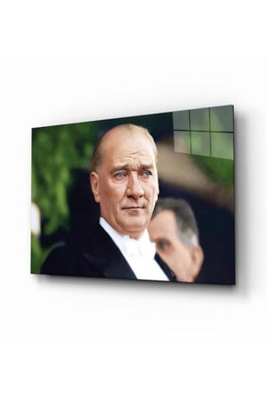Renkli Mustafa Kemal Atatürk Portresi Cam Tablo, Temperli ve Rodajlı Dayanıklı  Cam
