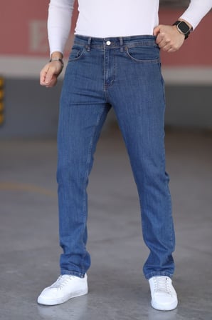 Regular kalıp Buz Mavisi Erkek Kot Pantolonu.