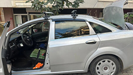 Fiat Linea (2006-2019) Alüminyum Oluksuz Tip Port Bagaj Tavan Çıtası Ara Atkı Barı Kapıdan Sıkıştırmalı 