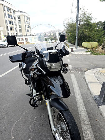 MOTOCAM Bmw F650 GS Siperlik Ön Cam 2004-2007 Model 50cm Şeffaf Renkli 4mm SPORTİF