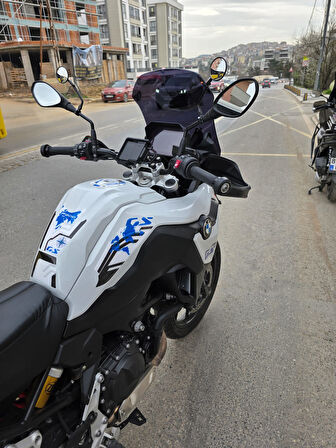 MOTOCAM Bmw F800 GS Siperlik Ön Cam 2023-2025 Model 44cm Siyah Renkli 4mm