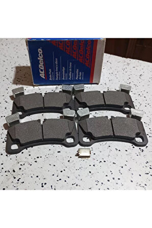 7L0698451E 2007-2010 VW Touareg Arka Fren Balatası AtiParts