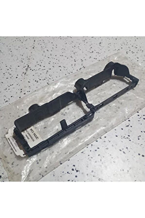 3B1867179C B41 97-00 VW Passat Sol Ön Cam Düğme Çerçevesi AtiParts