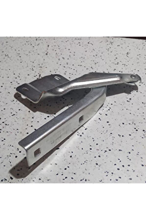 16D823302 15-18 VW Jetta Sağ Kaput Menteşesi AtiParts
