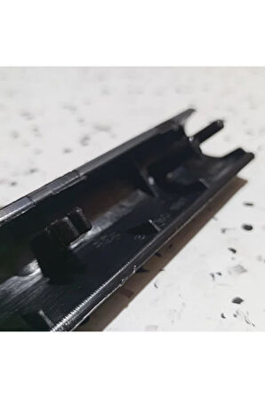 3B0867175 A94 97-00 VW Passat Sol Ön Cam Düğme Çerçevesi AtiParts