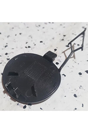 5G6807441 GRU 13-17 VW Golf Arka Tampon Çeki Demir Kapağı AtiParts