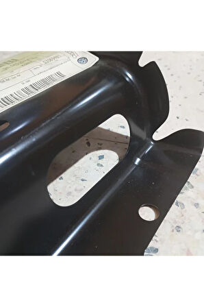 6V0810500 15-23 Skoda Fabia Sağ Marşbiyel Destek Sacı
