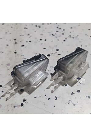 8W0947133 2016-2025 Audi A4 Sol Ön ve Arka Kapı Kol Aydın AtiParts