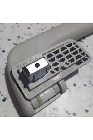 8R0857607J Y20 2008-2012 Audi A4 Sol Arka Tavan Tutamağı AtiParts