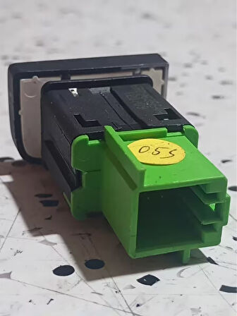 6R0963564A 2010-2012 VW Polo Sağ Ön Koltuk Isıtma Düğmesi AtiParts