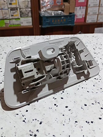 812600H030B0 2014-2018 Toyota Aygo Ön Tavan Lambası AtiParts