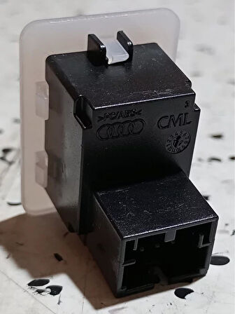 8W0919390A 2016-2025 Audi A4 Sol Ön Kapı Kolu Aydınlatma AtiParts