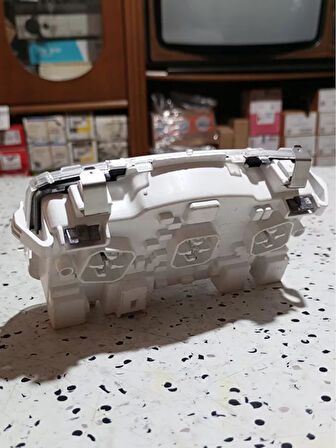 96781443PR Peugeot 2008 Ön Tavan Lambası AtiParts