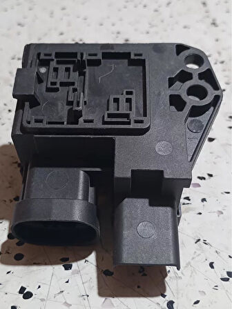 9827870080 Peugeot 2008 Fan Kontrol Ünitesi AtiParts