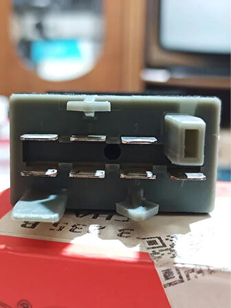 3B0953235D 01C 1997-2000 VW Passat Dörtlü Flaşör Düğmesi AtiParts