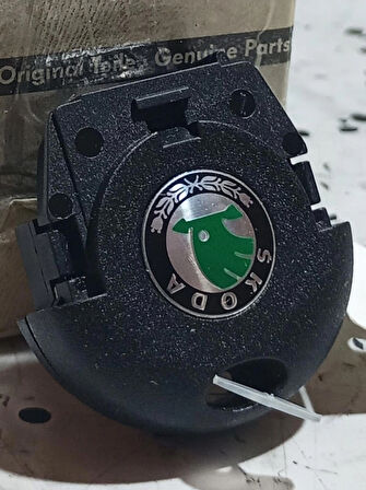 1U0837231D 2001-2011 Skoda Octavia Anahtar Kumanda Butonu AtiParts