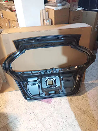 5P5827024 2005-2009 Seat Toledo Bagaj Kapağı AtiParts