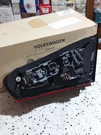 8V3945093 2013-2016 Audi A3 Sol İç Stop Lambası AtiParts