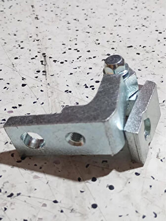 3B4833401E 1997-2000 VW Passat Sol Arka Kapı Menteşesi AtiParts