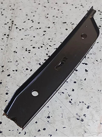 3T0807184A 2014-2015 Skoda Superb Ön Tampon Sağ Braketi AtiParts