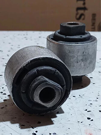 4D0407182E 2003-2005 VW Passat Salıncak Burcu 2 li Paket AtiParts