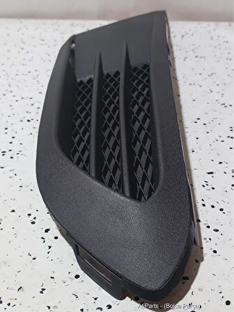 5C6853666 9B9 2011-2014 VW Jetta Sağ Sis Farı Çerçevesi AtiParts (Bolca Parça)