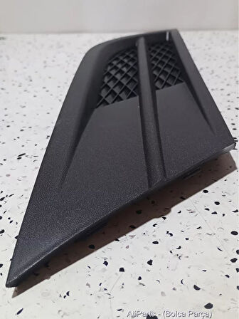 5C6853665H 9B9 2015-2018 VW Jetta Sol Sis Farı Çerçevesi AtiParts (Bolca Parça)