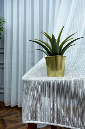 Burgu Çizgi Pırıltı Parlak Işıltılı Sim Çizgiliİp Tül 1 e 3 kat pileli