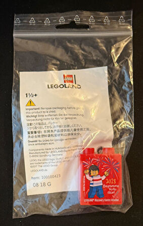 Legoland Discovery Centre 2018 Bayraminiz Kutlu olsun Minifigure and Fireworks Pattern Duplo Brick 1x2x2