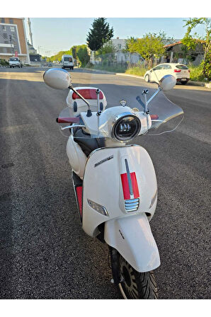 MOTOCAM Küba Brilliant Siperlik Ön Cam 2021-2025 Model 45cm Şeffaf Renkli Elcikli APARATSIZDIR