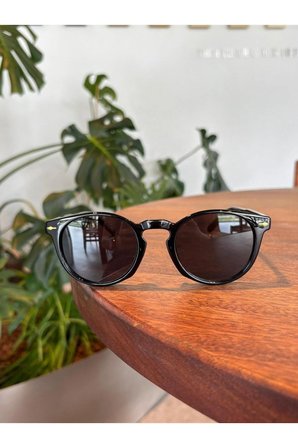 Brina Unisex Siyah Güneş Gözlüğü Popüler Renk 48 Ekartman ( Küçük - Orta boy)