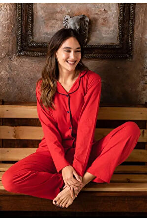 Kırmızı Renk Gömlek Yaka Pijama Takım