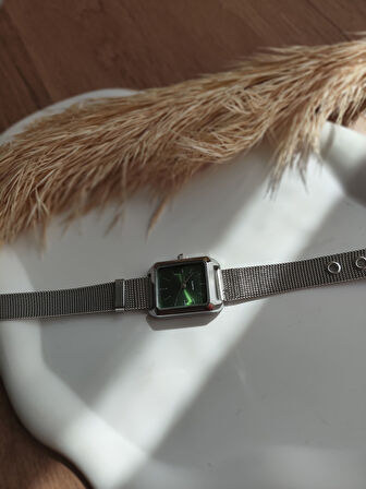 BS STILL hasır kordon minimal kadın kol saati modern vintage quartz Gümüş İçi Yeşil