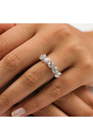 Sevgililer Günü Beyaz Beştaş Altın Yüzük