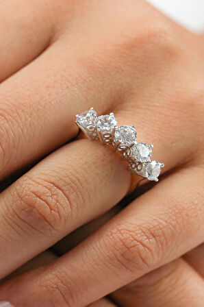 Sevgililer Günü Beştaş Altın Yüzük