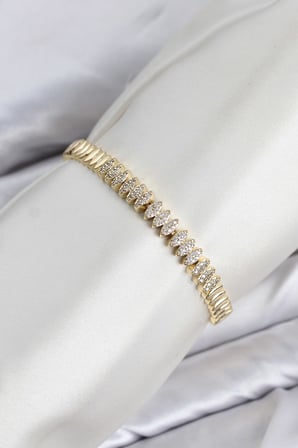 CM Arpa Model Zirkon Taşlı VIP Seri Gold Renk Pirinç Kadın Bileklik