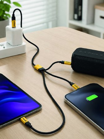 3'ü 1 Arada USB Şarj Kablosu 240W Hızlı Şarj ve Veri Aktarım Kablosu