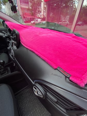 Yumuşak Tüylü Oto Torpido Bagaj Üstü Örtü Peluş Halı Fuşya Pembe xcm
