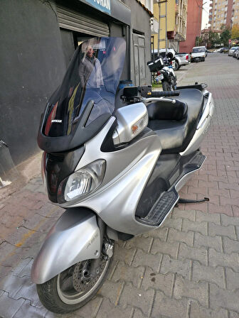 MOTOCAM Suzuki Burgman 650 Siperlik Ön Cam 2001-2004 Model 60cm Füme Renkli 4mm