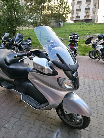 MOTOCAM Suzuki Burgman 650 Siperlik Ön Cam 2001-2004 Model 60cm Şeffaf Renkli 4mm