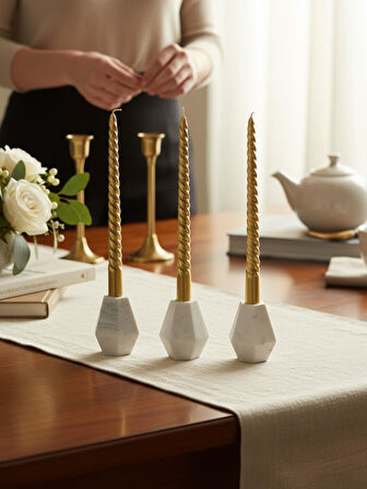 Gold Burgulu Şamdan Mumu Üçlü Mum 22 mm çap 250 mm Boy  7 Saat Kullanım Süreli